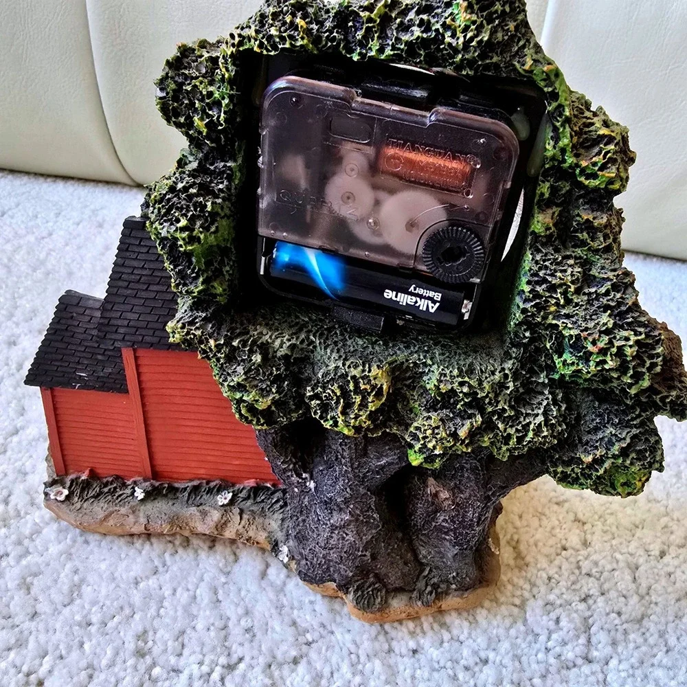 John Deere Farm Scene Mantel Clock Tractor Barn Dogs Resin Decor